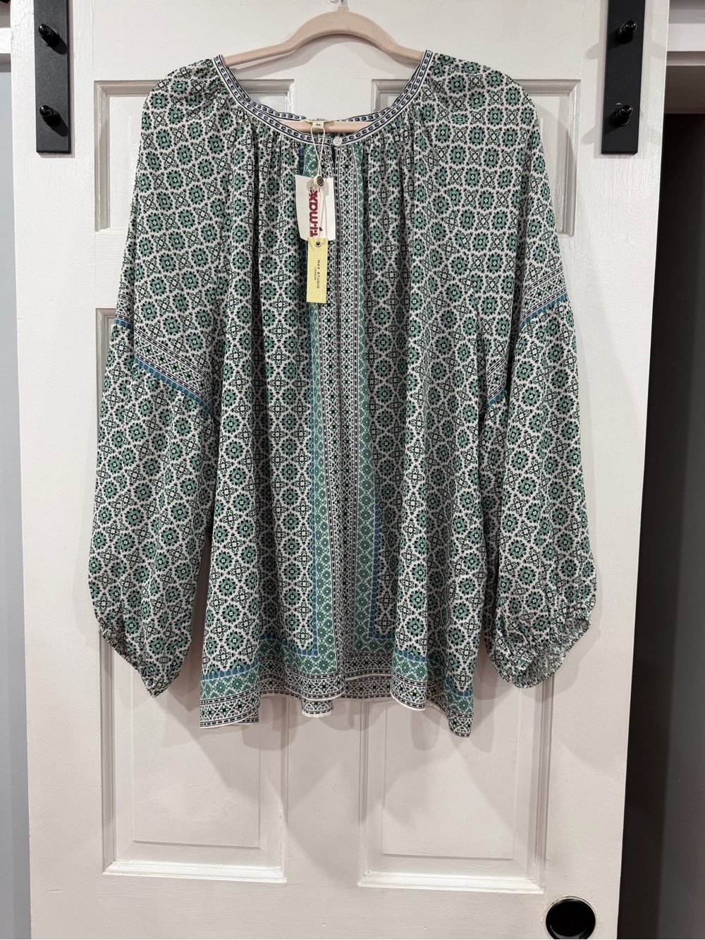 Max Studio Green Printed Peasant Blouse